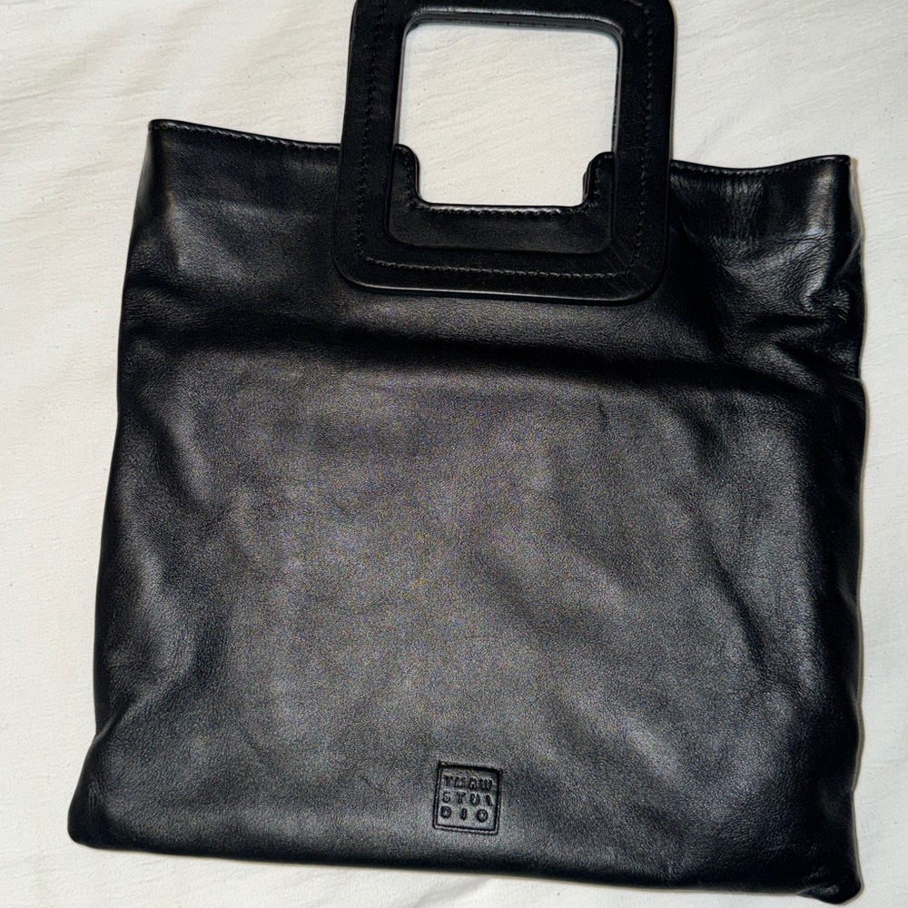 TMRW STUDIO Mateo leather fold over clutch in black - Picture 5 of 9